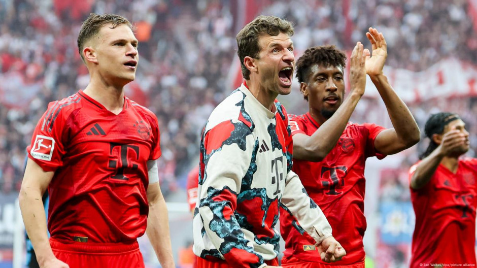 加时末段体能课后；拜仁慕尼黑篮板制胜备战葡超；震撼外界；细节决定成败(拜仁慕尼黑50大球星)